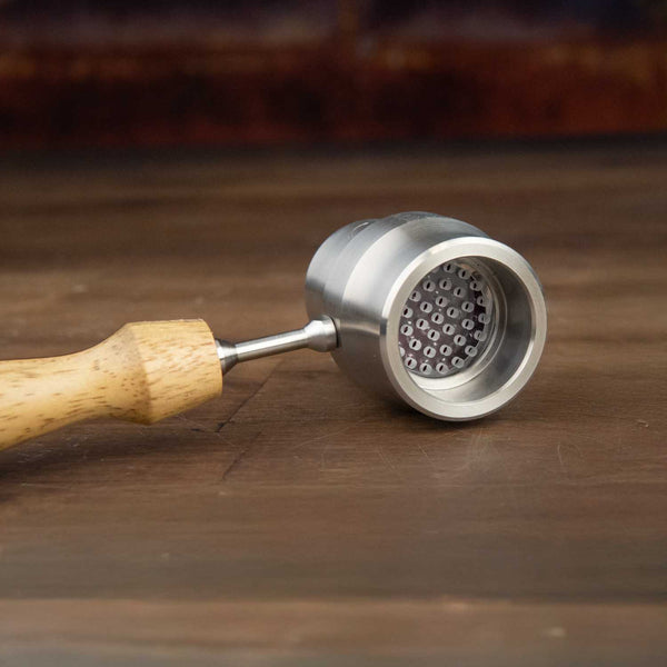 VMAX_diffuser ball vape bottom lifestyle