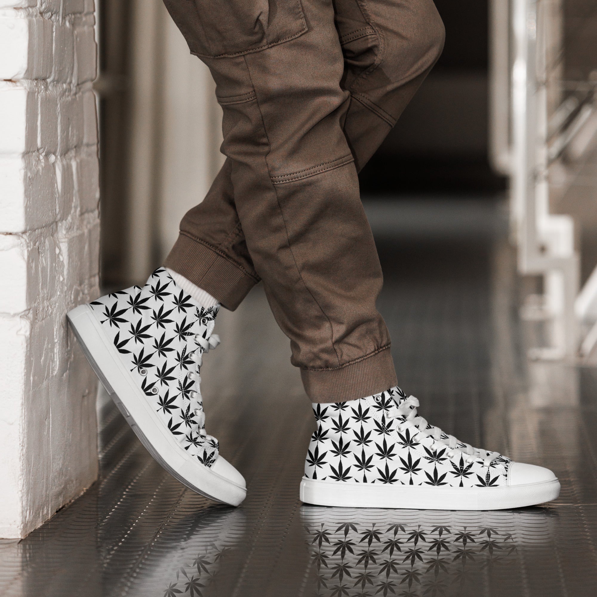 WEED HIGHTOP SHOES WEED HIGHTOP SHOES